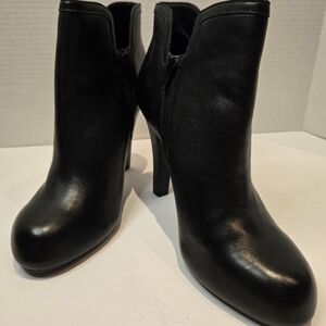 Gianni Bini Black Ankle Boots NWT